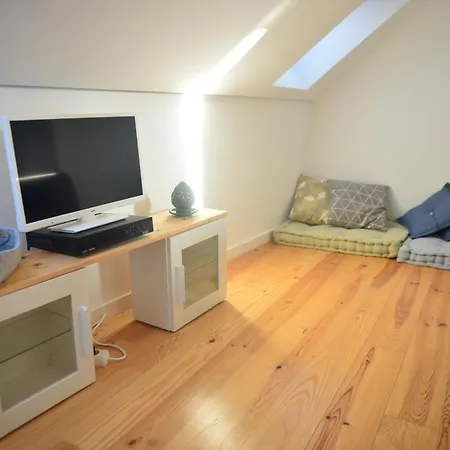 Alfama River View Rooftop Apartment Lissabon